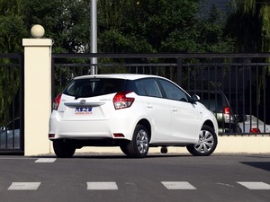  YARiS L  2015 1.5E Զȶ